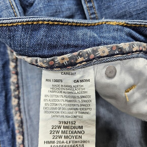 Lee Denim Capris Womens 22W Blue Relaxed Fit Mid Rise Stretch Jeans Plus Size - Picture 5 of 10